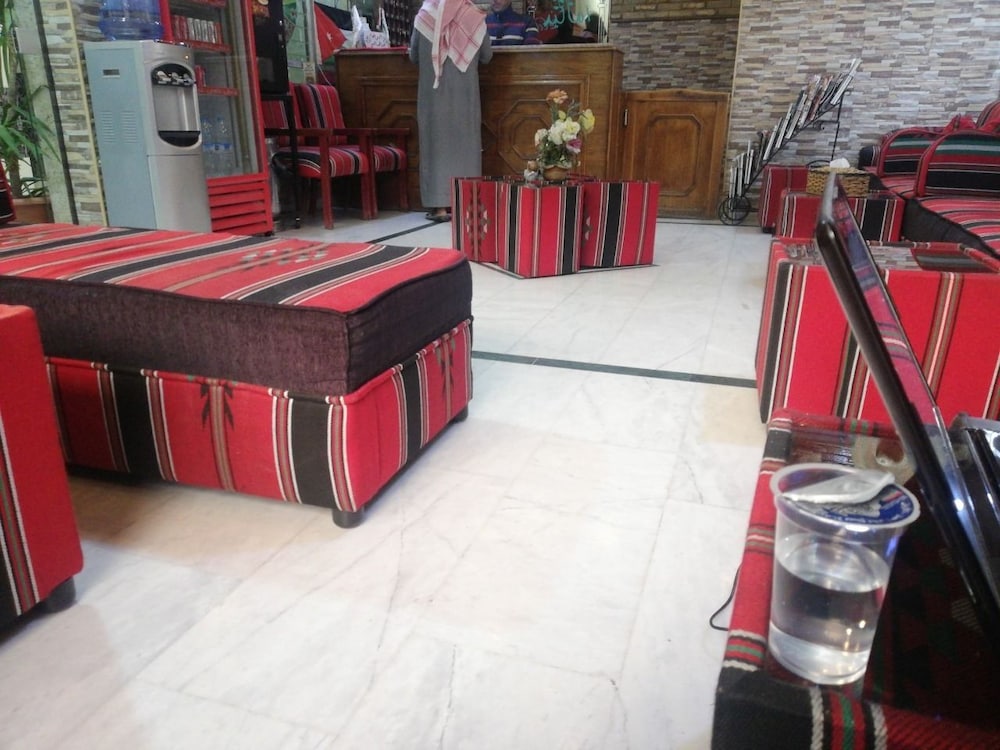 Amaled Hotel 32/40