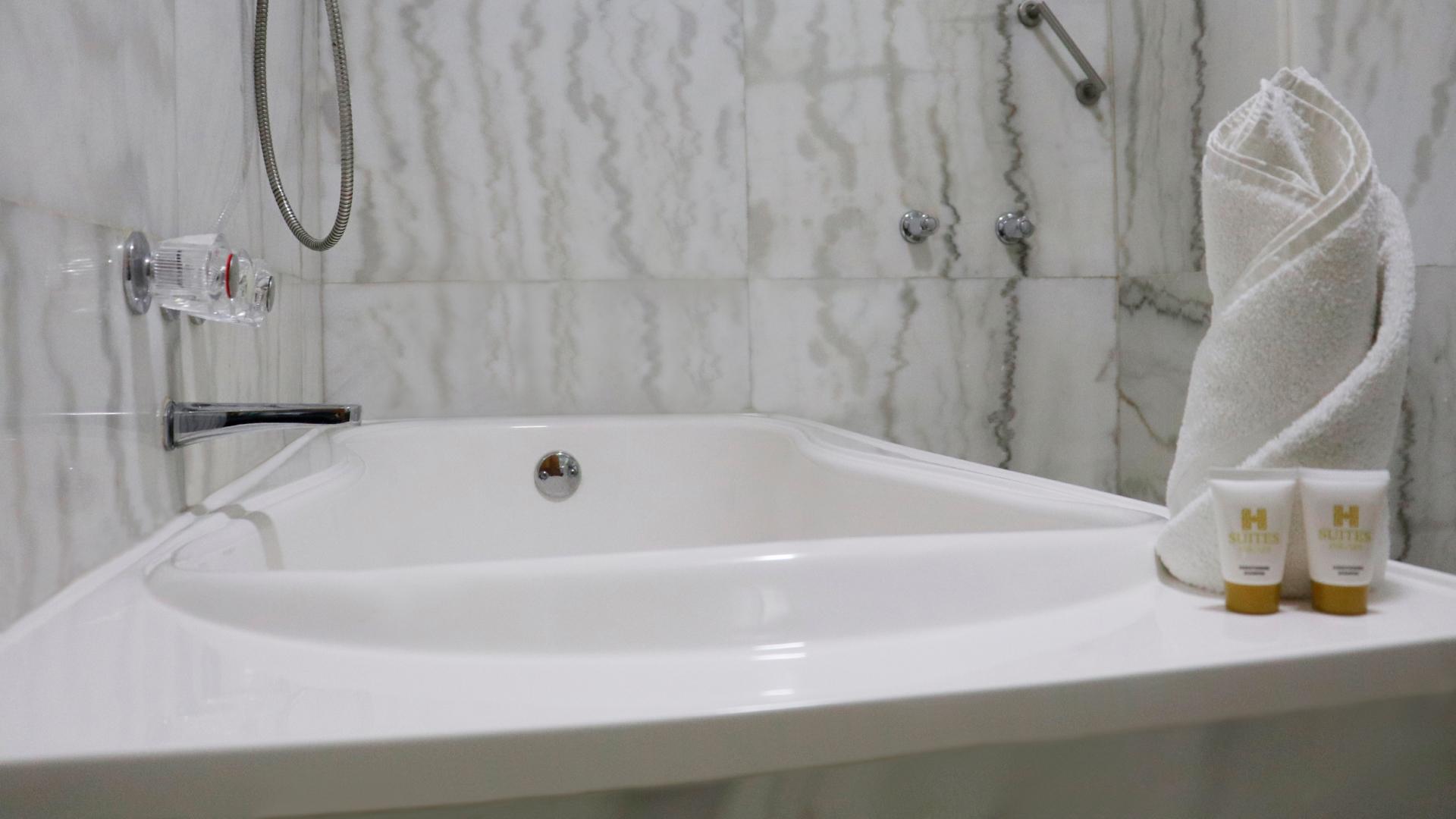جناح ثلاثي، Inkari Suites 2/3