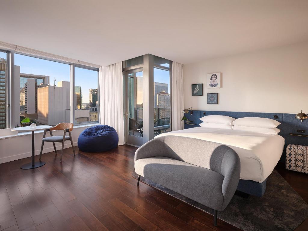 غرفة بسرير كينج في طابق مرتفع، Alma San Diego Downtown, a Tribute Portfolio Hotel 3/6