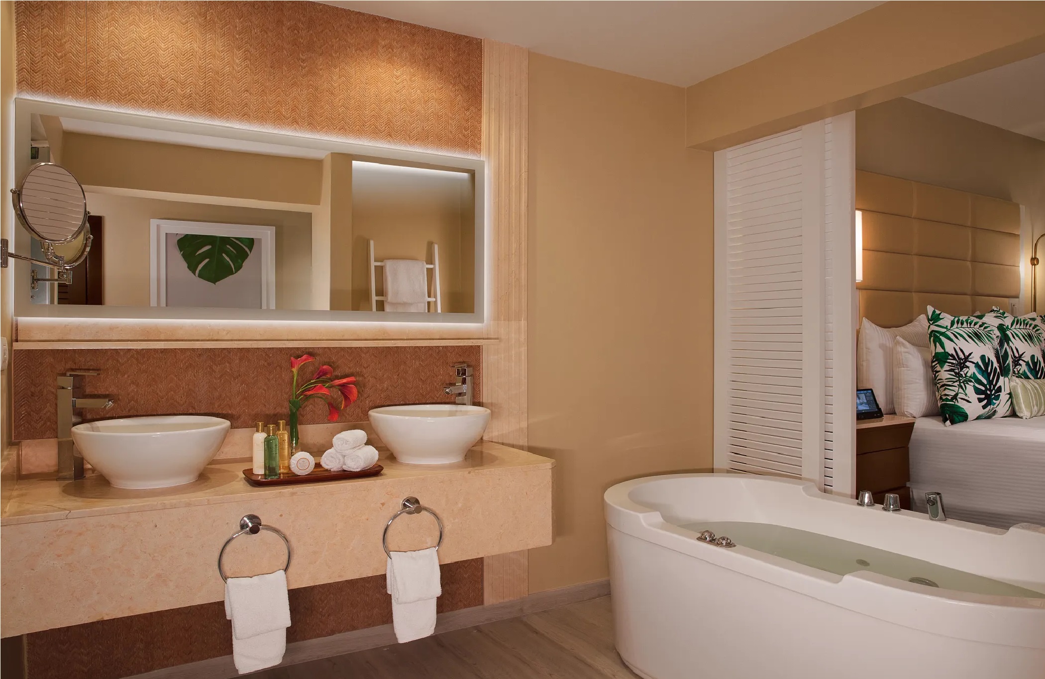 Preferred Club, Swim Out, Master, Suite, Ocean Front، Secrets Wild Orchid Montego Bay - Adults Only 2/2