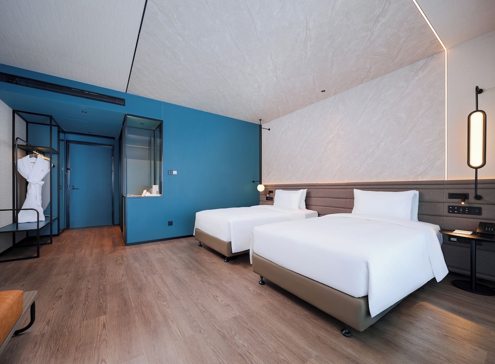 Novotel Kunming Yunjin 8/22