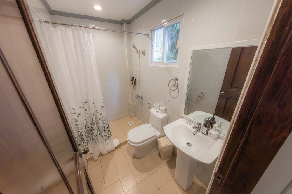Palms Cove Resort 72/73
