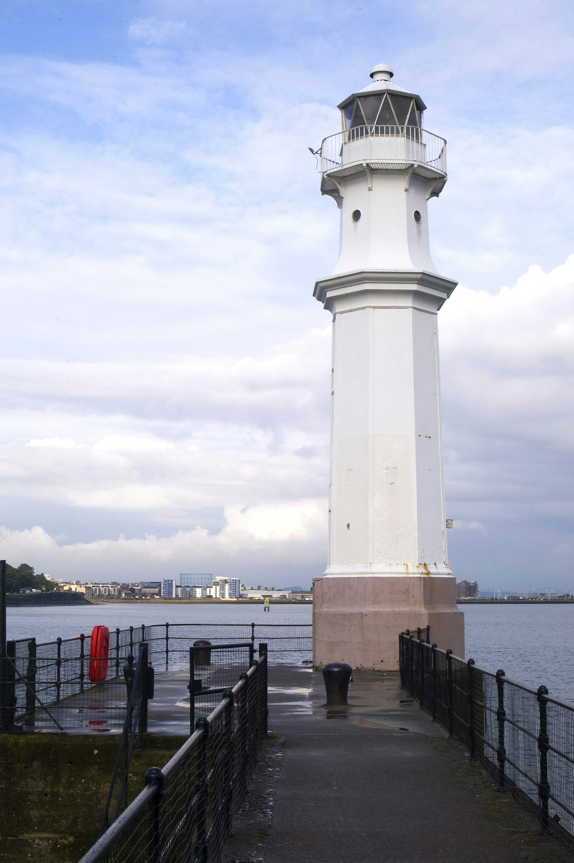 Premier Inn Edinburgh Leith Waterfront 23/26