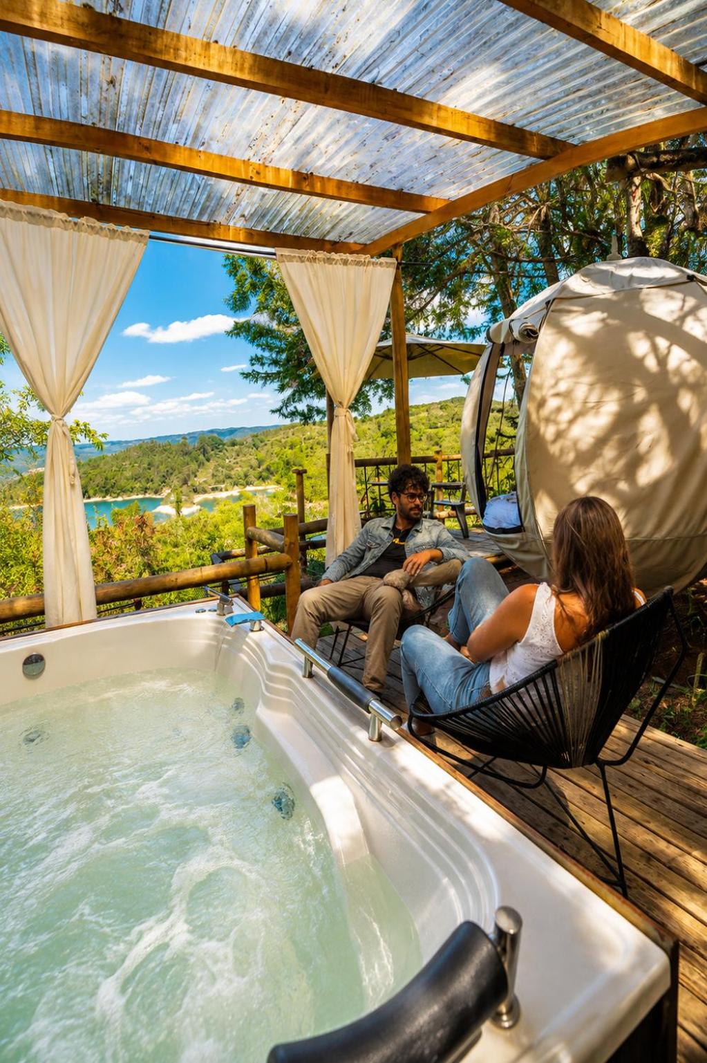 Levit Glamping - Only Adults 12/50