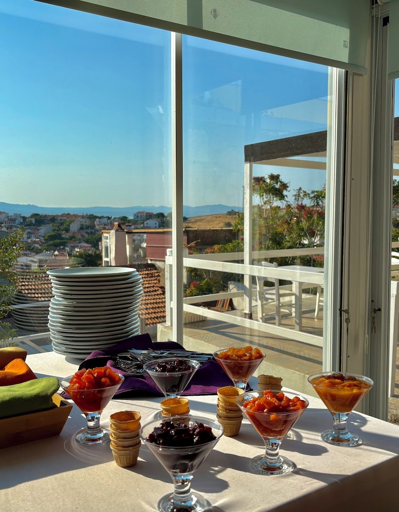 Bozcaada Denizyildizi Otel 30/44