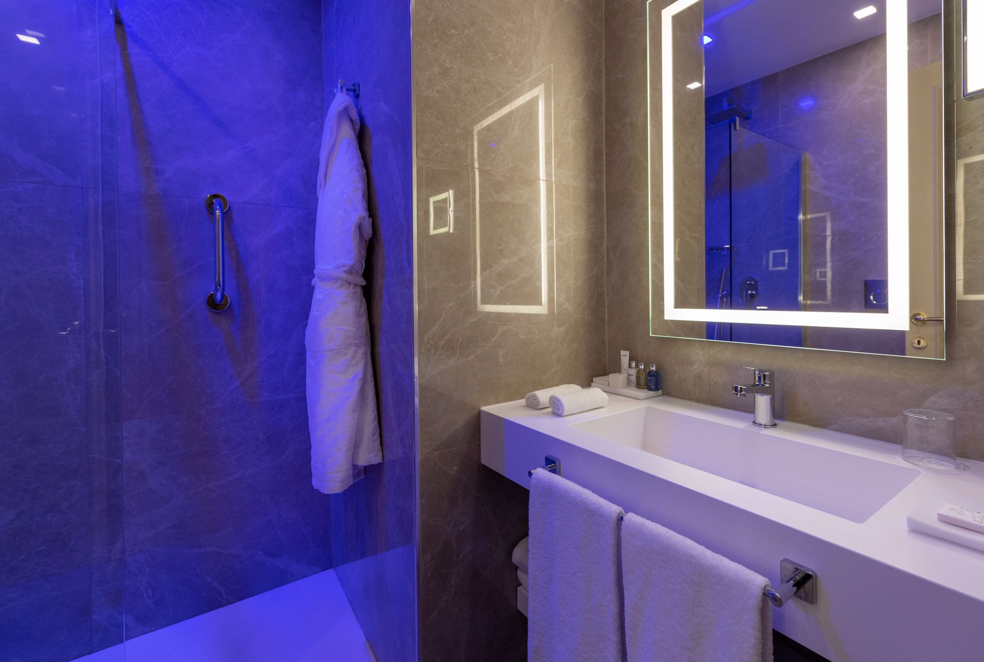 غرفة بريميوم، Radisson Blu Ghr Hotel Rome 5/6