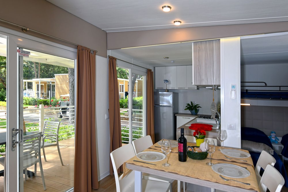 Camping Village Baia Azzurra 46/71