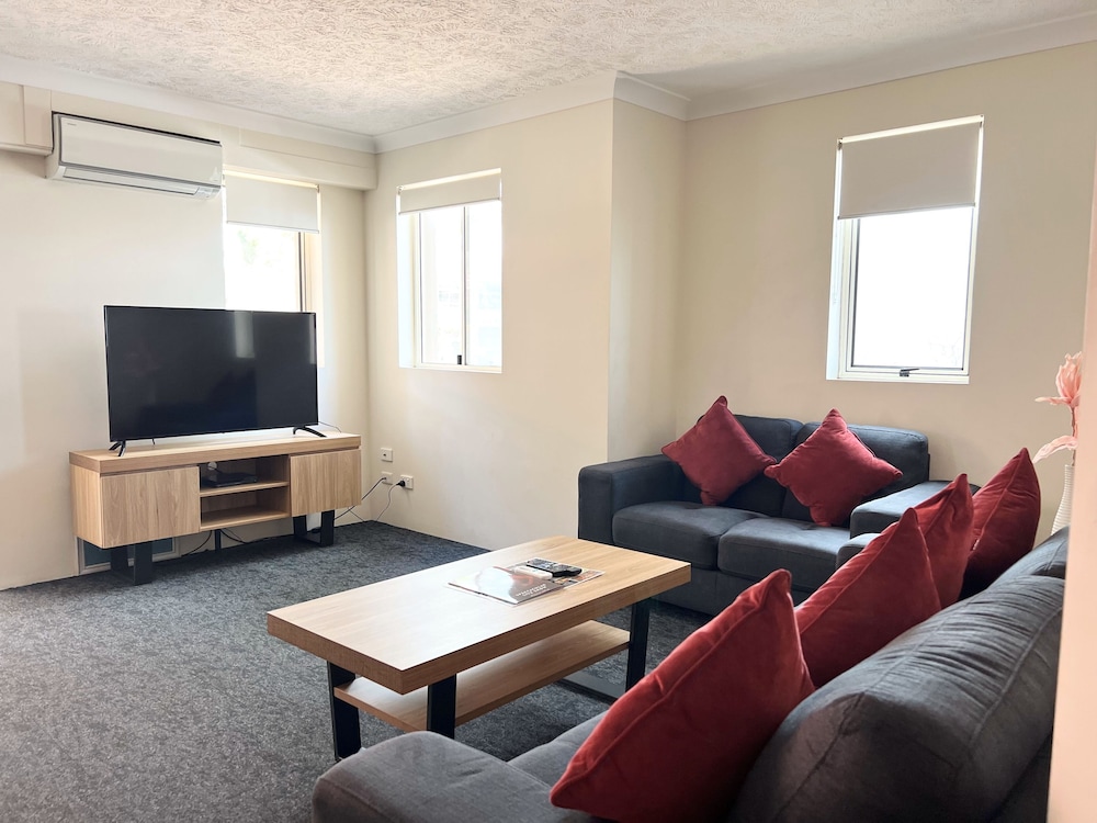 Montego Sands Resort 25/50