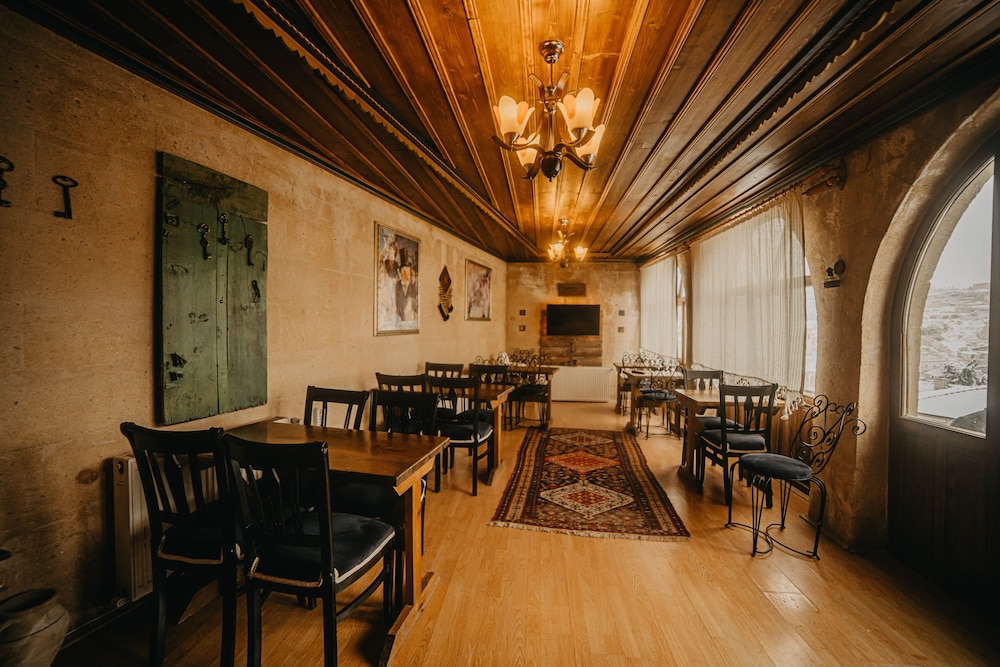 Helios Cave Hotel 41/50