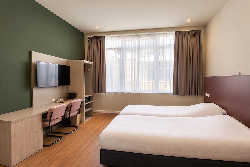 Hotel Van Saaze 16/50