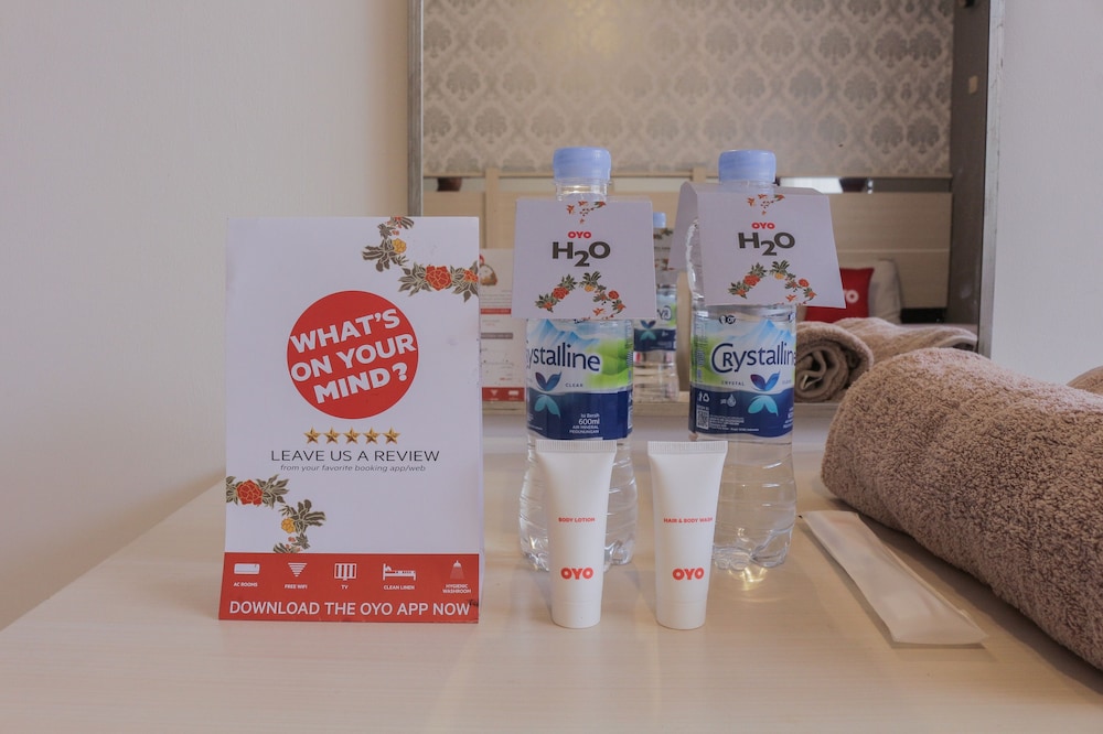 OYO 1710 Hotel Budi Famili 2 Syariah 7/23