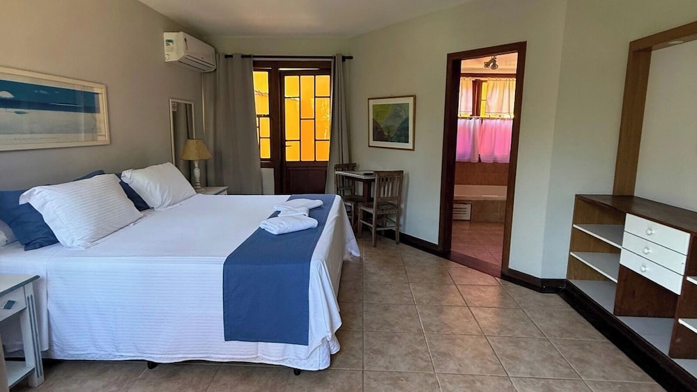SUPERIOR, DOUBLE BED