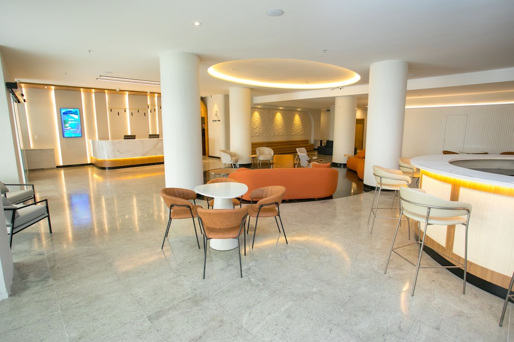 Regency Park Hotel 41/53