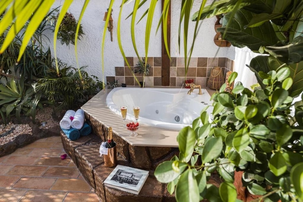 Koukos Rhodian Guesthouse - Adults Only 26/50
