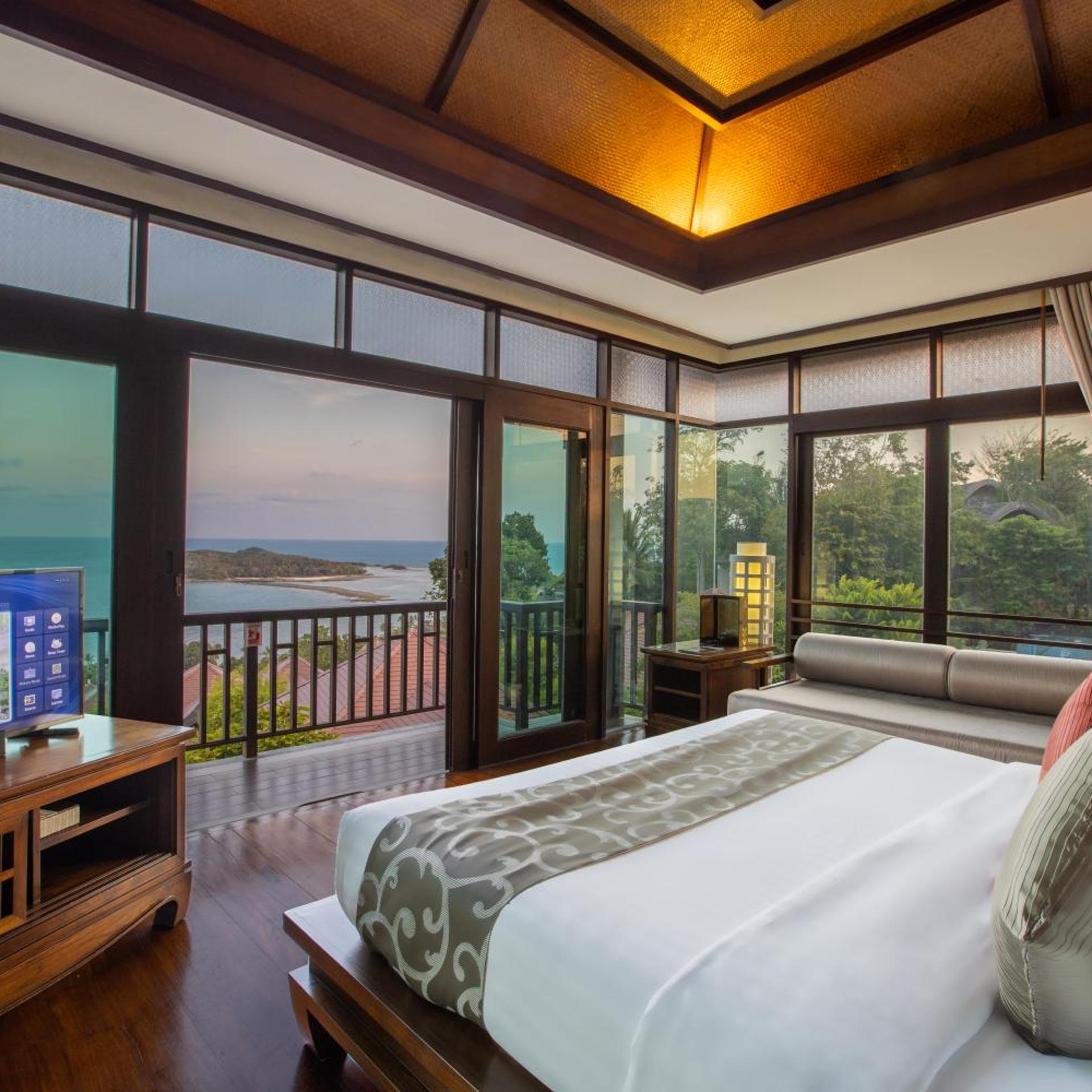 3 Bedrooms, House