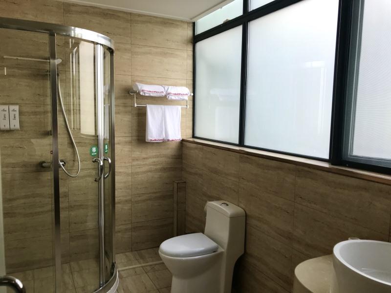 Shell Shanghai Minhang District Wenjing Road Metro Station Hotels 12/16