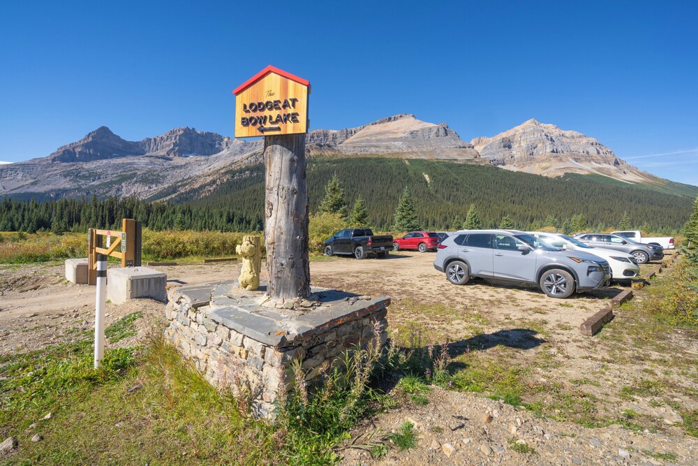 The Lodge at Bow Lake 41/49