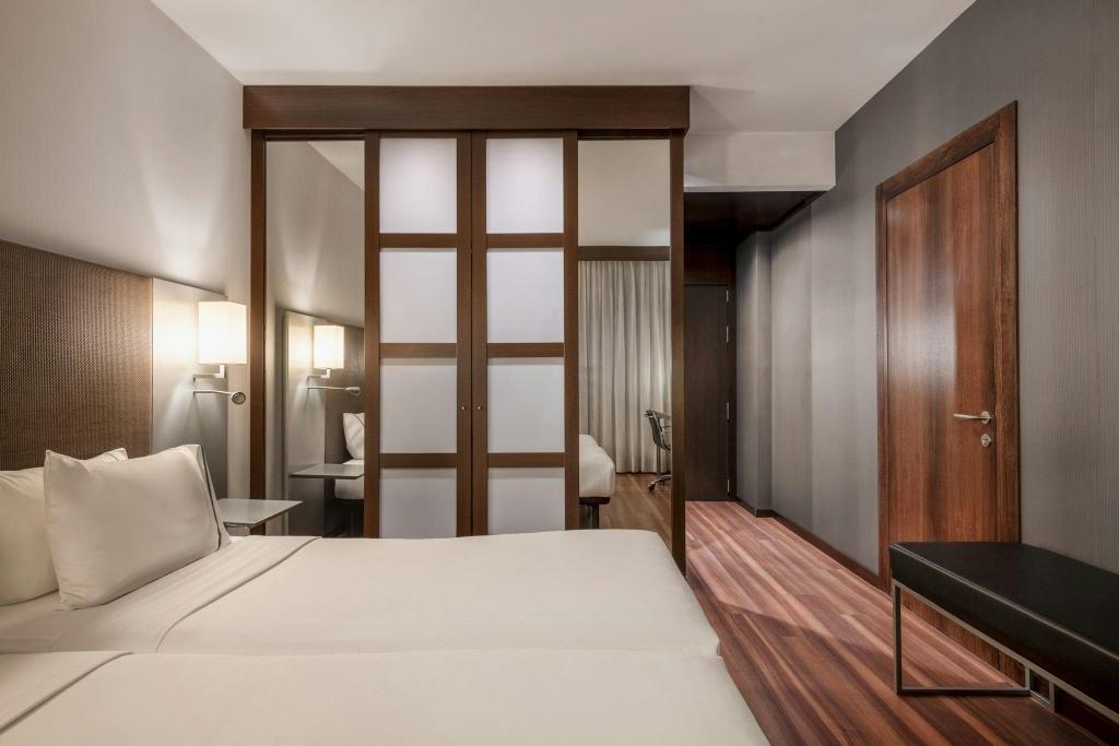 غرفة متصلة عائلية بسريرين منفصلين وسرير كينج، Ac Hotel Padova By Marriott 3/9