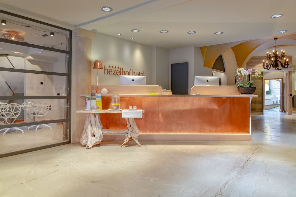 Hezelhof Hotel 13/63