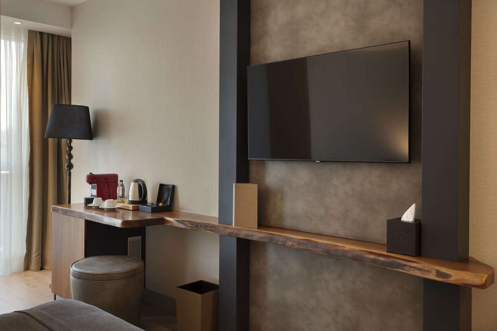 Buem Hotel Kosuyolu 45/50