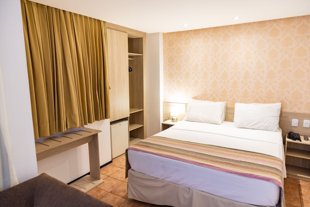 1 BEDROOM, DELUXE, SUITE