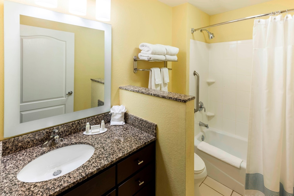 TownePlace Suites by Marriott Columbus NE 49/50