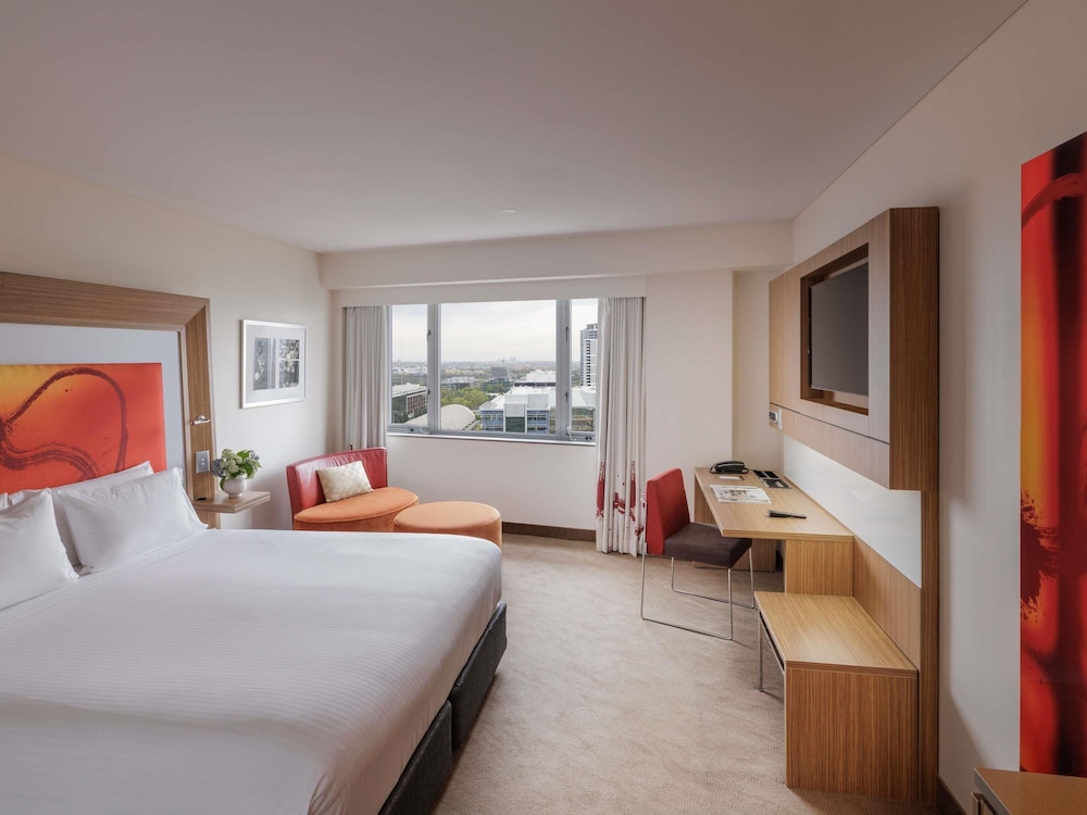 SUPERIOR, KING BED