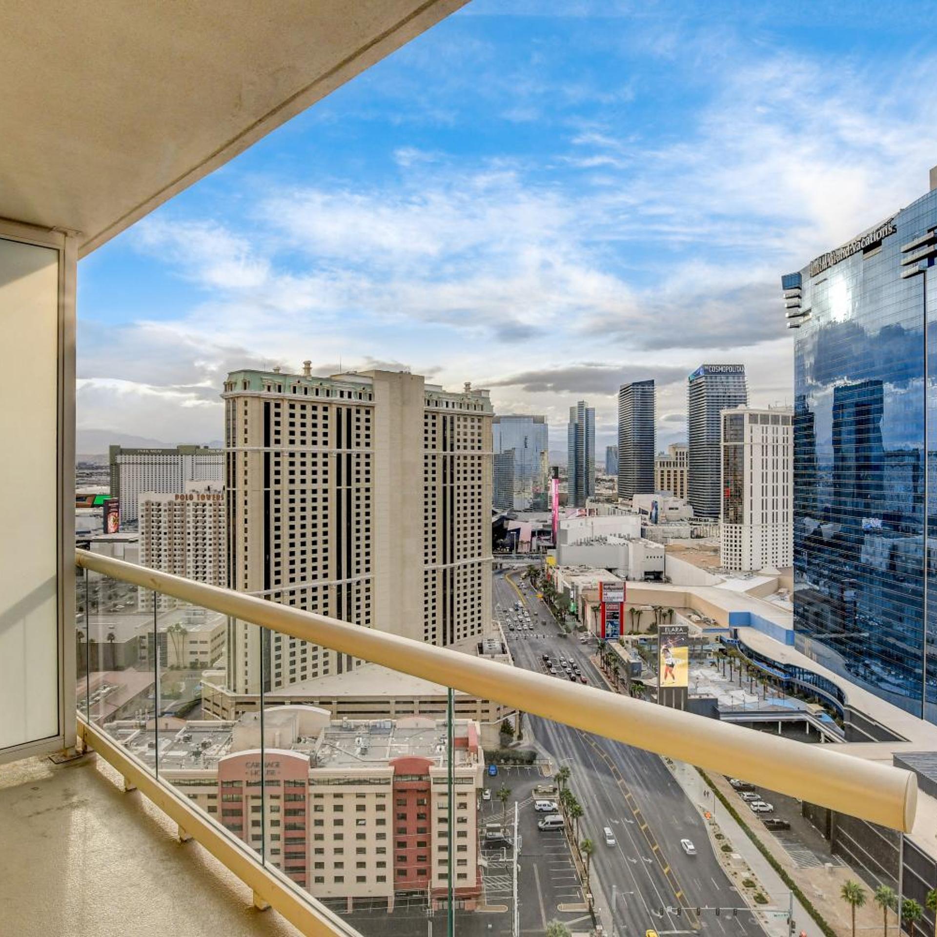 SPHERE VIEW - Signature MGM Resort Lucky Gem Penthouse & Luxury Suites 27817 25/44