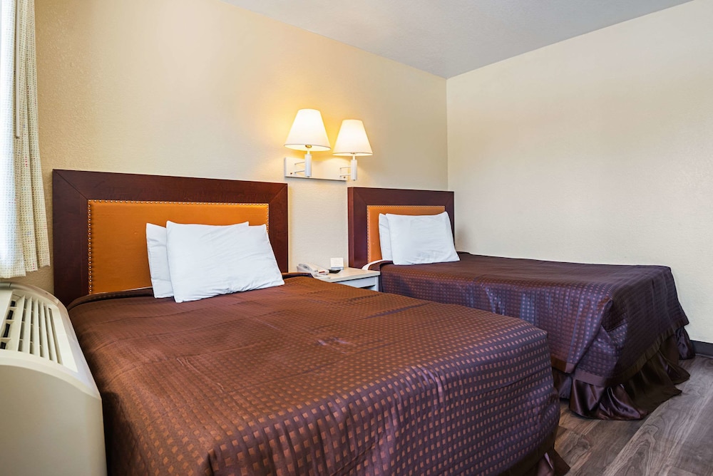 ROOM, DOUBLE BED, ACCESSIBLE