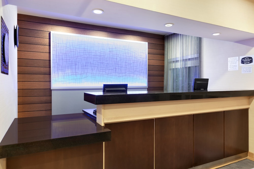 Fairfield Inn & Suites Youngstown Boardman Poland 8/35