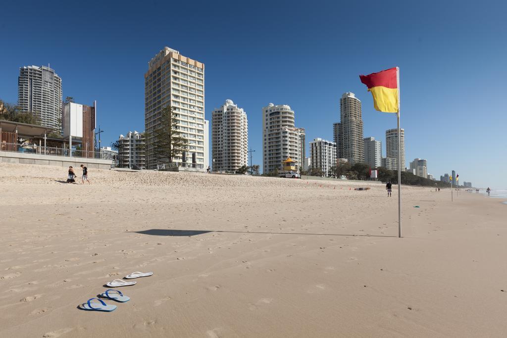 Chateau Beachside 27/30