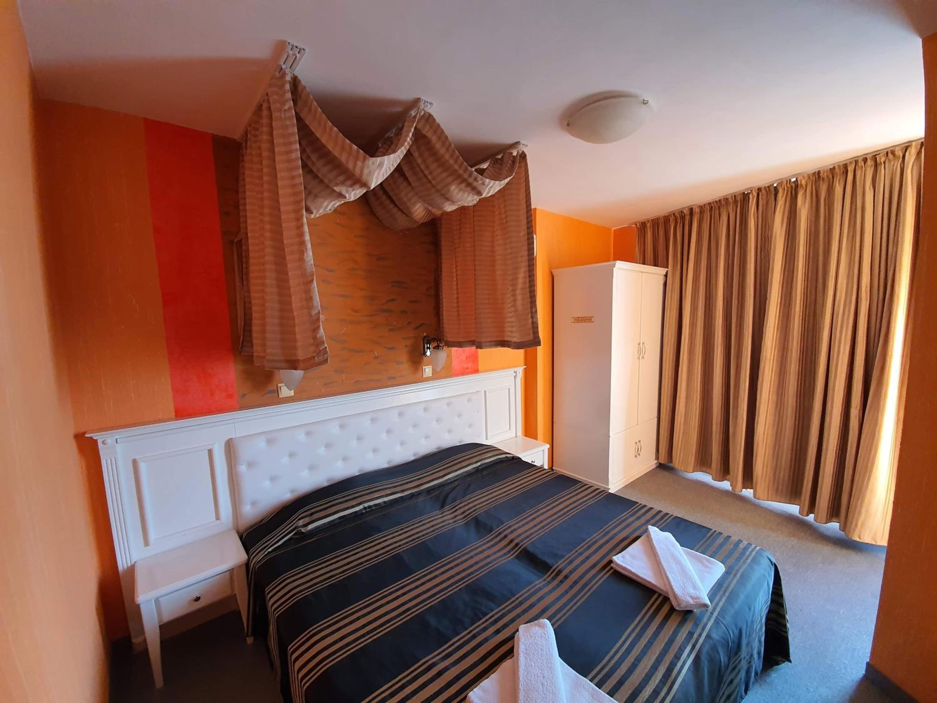 Hotel Paros 22/50