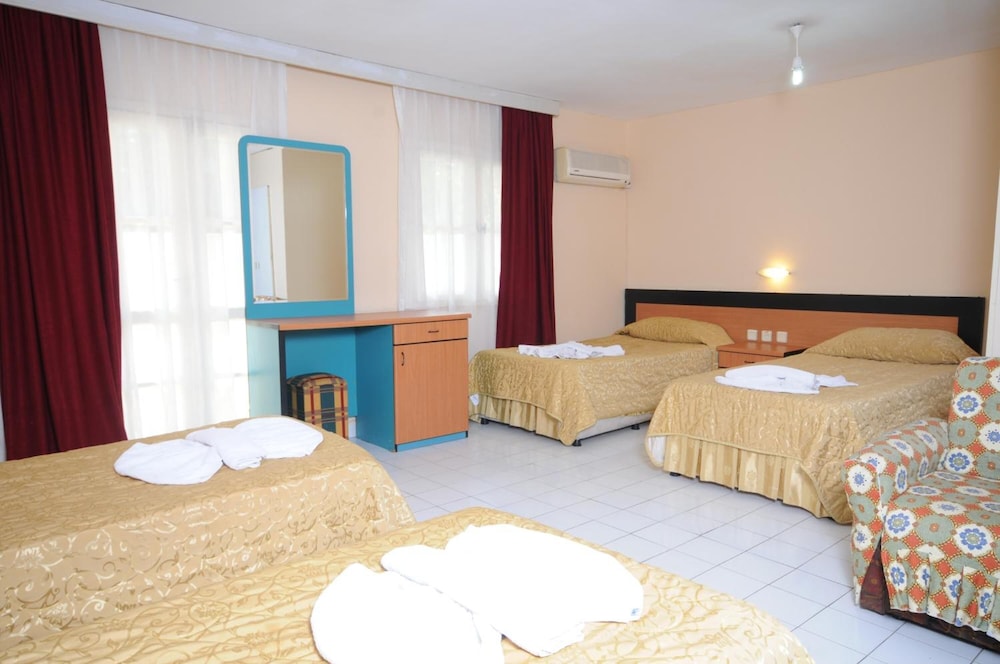 Grand Villa Sol Apart 18/68