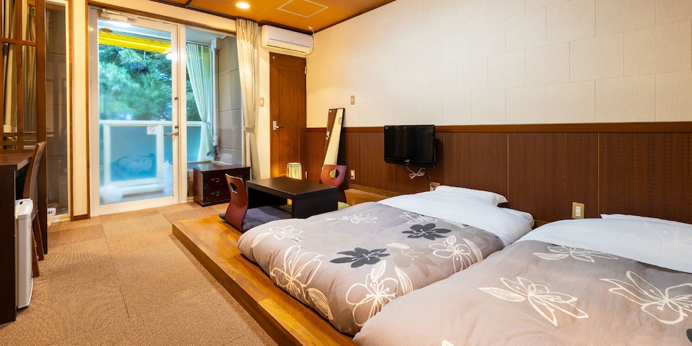 Hotel Casual Euro 16/47