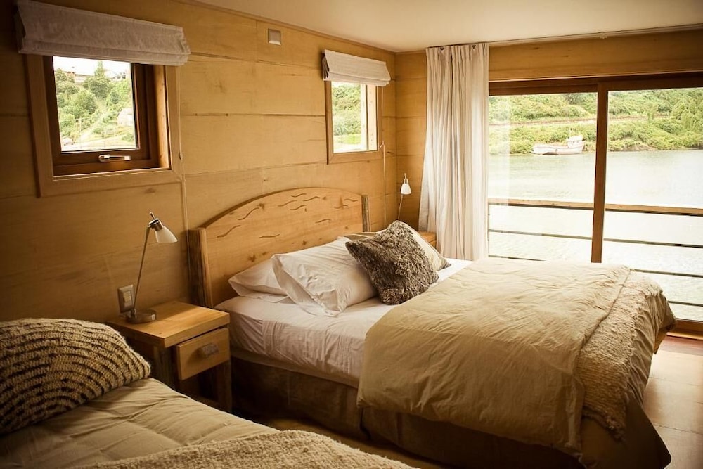 Palafito 1326 Hotel Boutique Chiloe 12/29