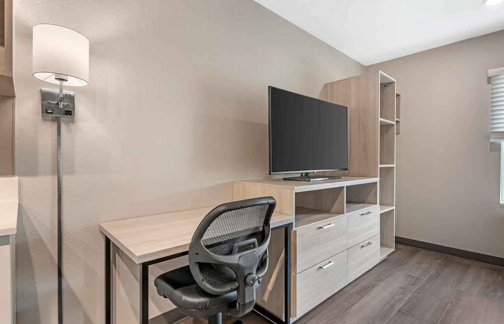 Extended Stay America Select Suites- Wildwood - The Villages 35/46