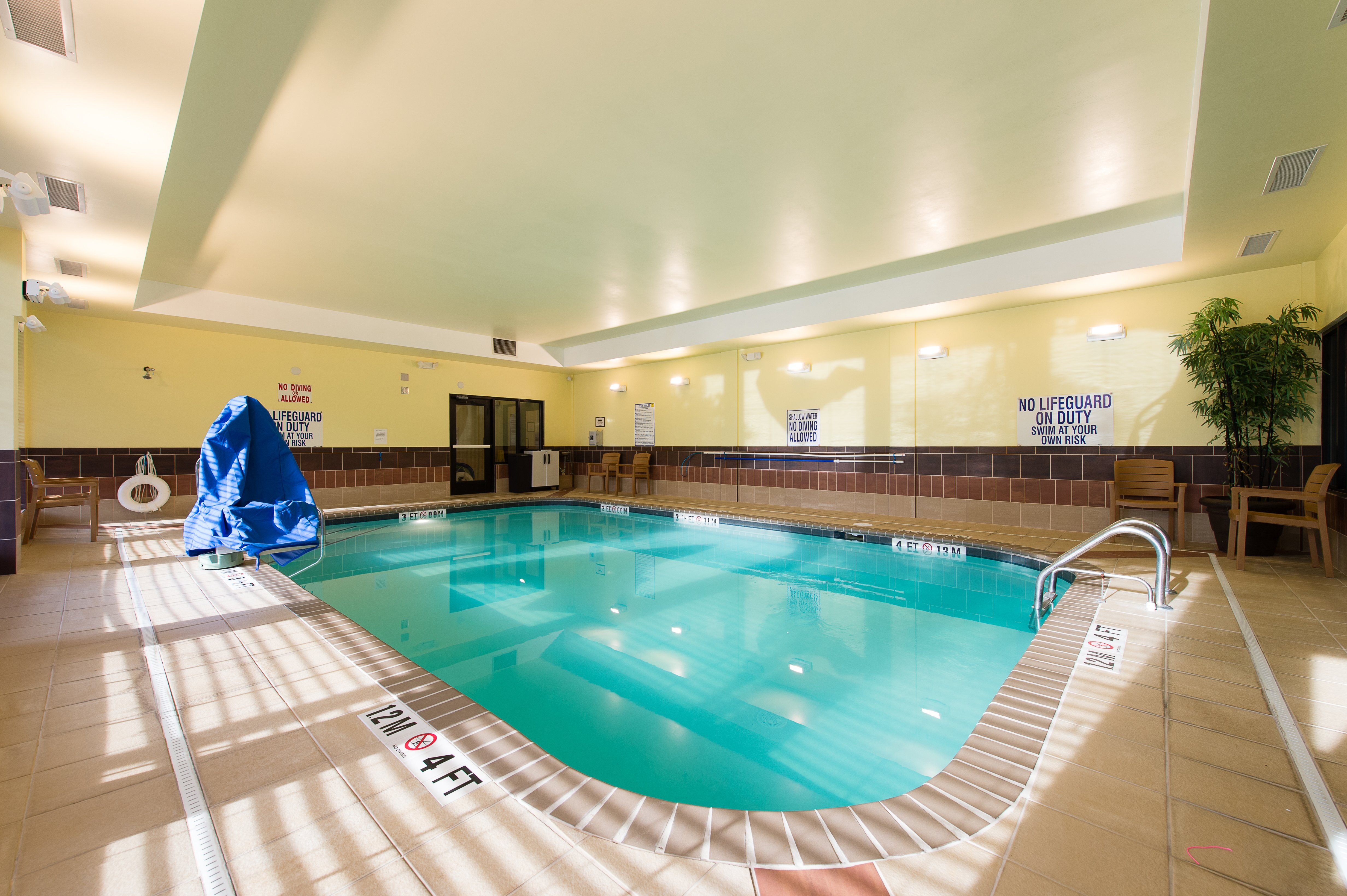 Staybridge Suites Charleston-Ashley Phosphate 23/50
