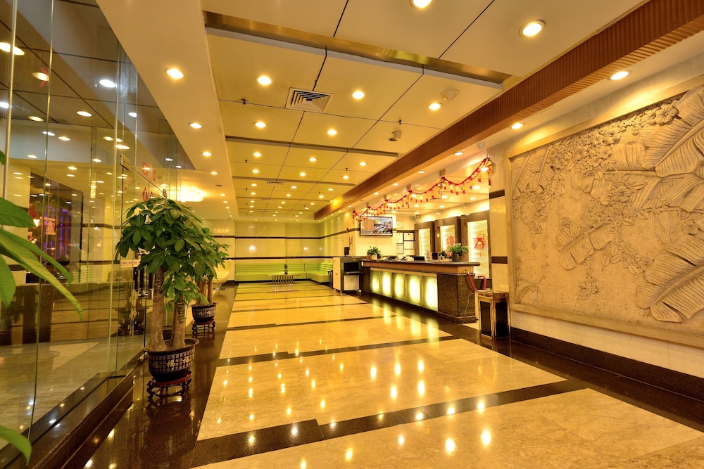 Haijun Hotel 5/50