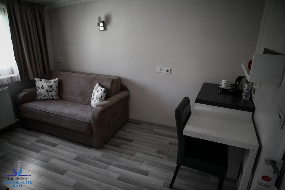 The Legend Platine Suite 30/45