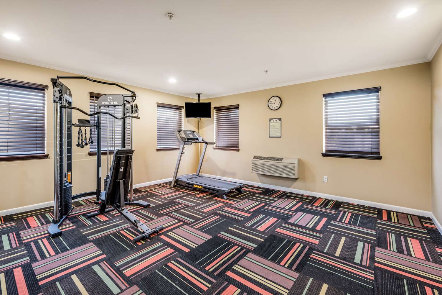 Quality Inn Cle Elum-Ellensburg 24/41