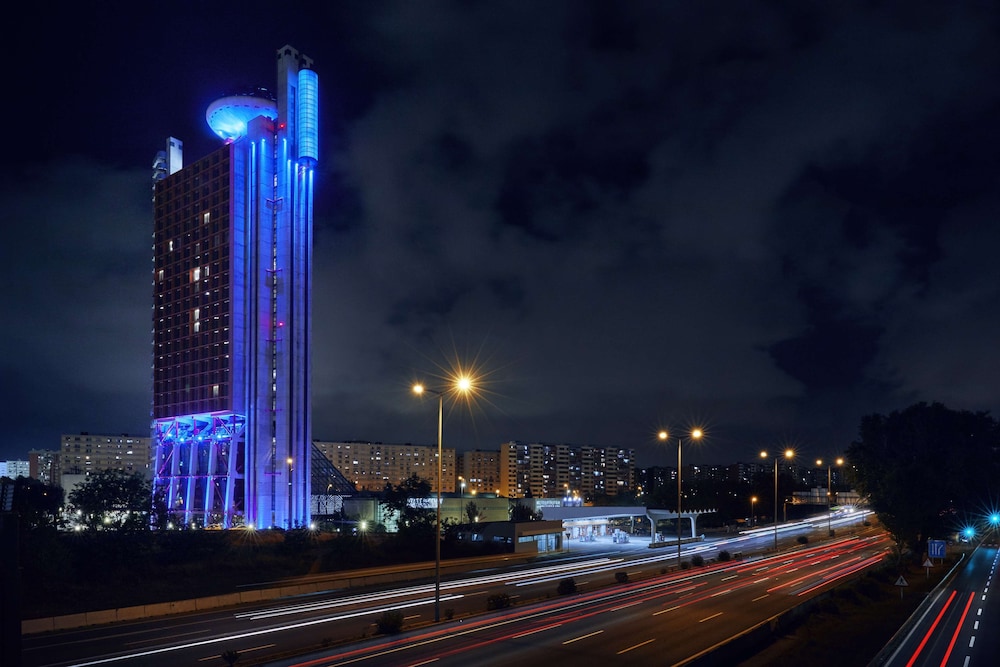 Hyatt Regency Barcelona Tower 79/82