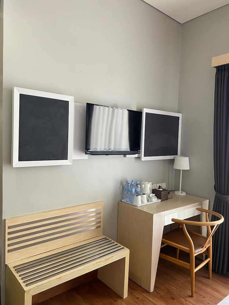 Shakti Hotel 43/50
