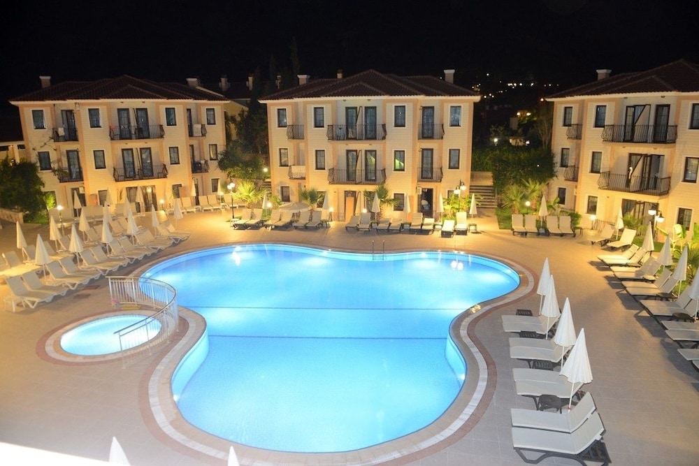 Marcan Beach Hotel (Adult Only +16) 30/37