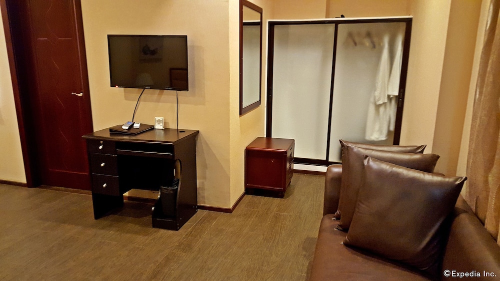 Palawan Uno Hotel 35/50