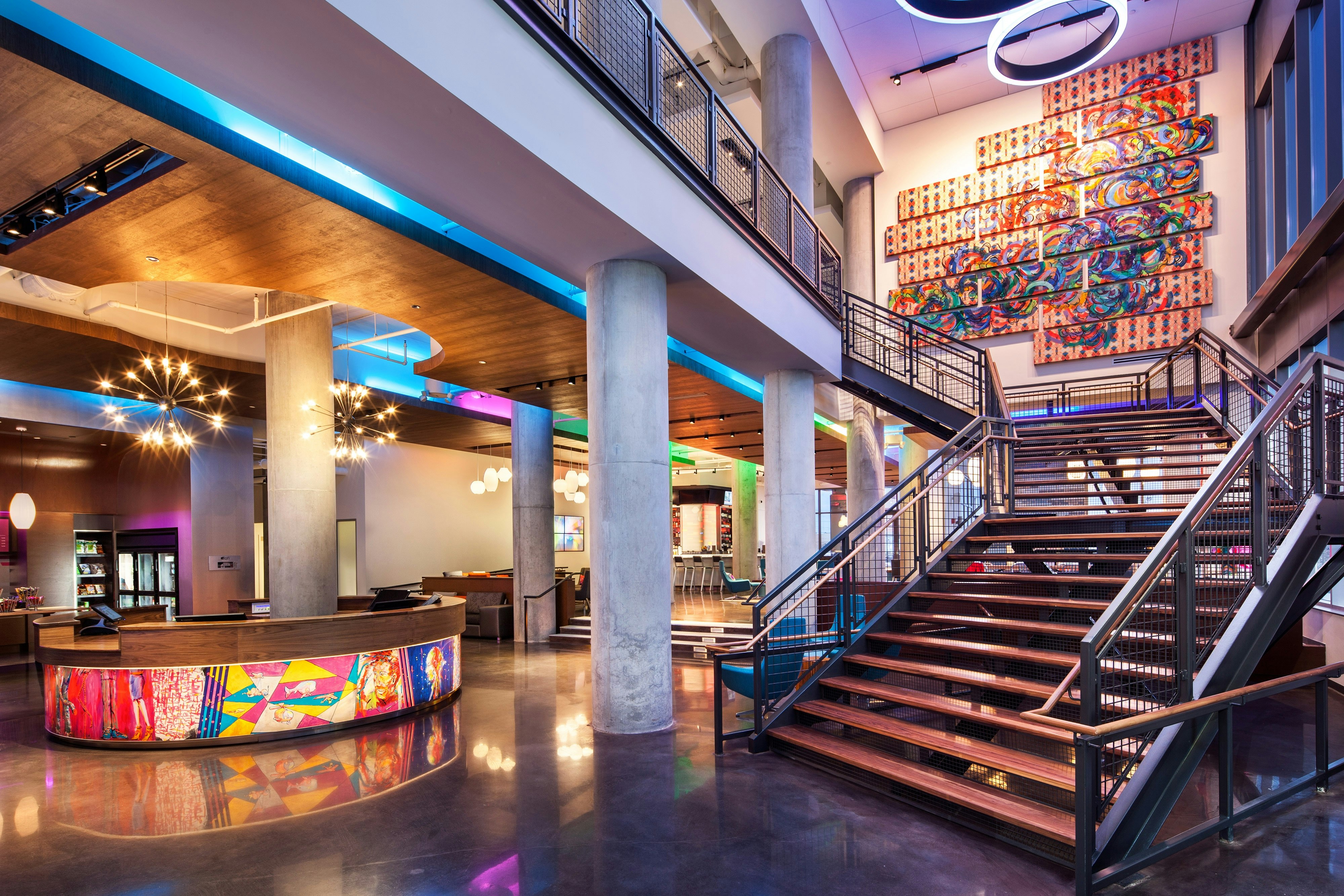 Aloft Boston Seaport 47/47