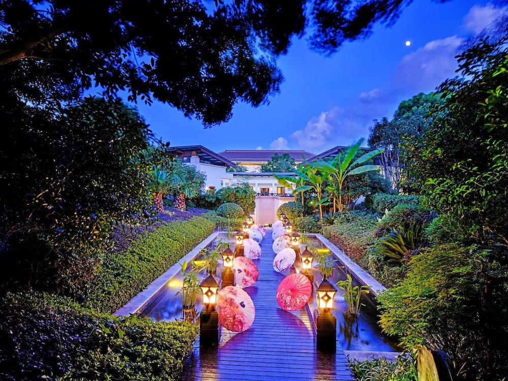 Hualuxe Suzhou Bay Hot Spring Resort 4/72