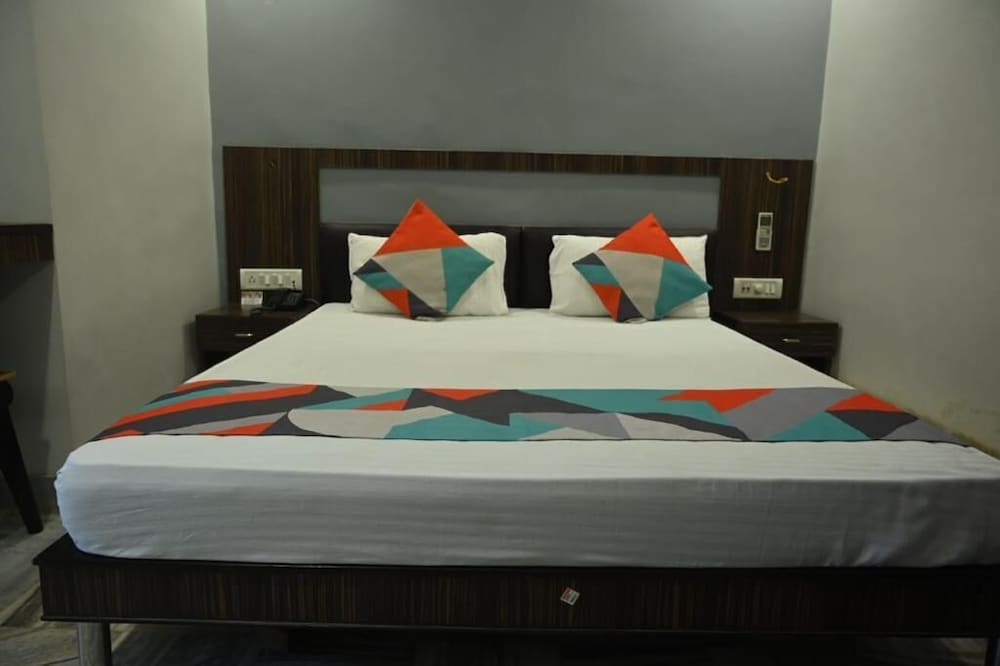 Oyo 3993 Hotel Churuwala Inn 24/54