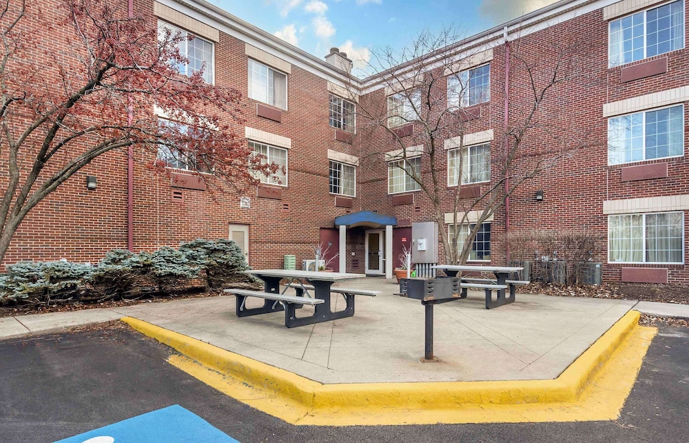 Extended Stay America - Chicago - Westmont - Oak Brook 35/44