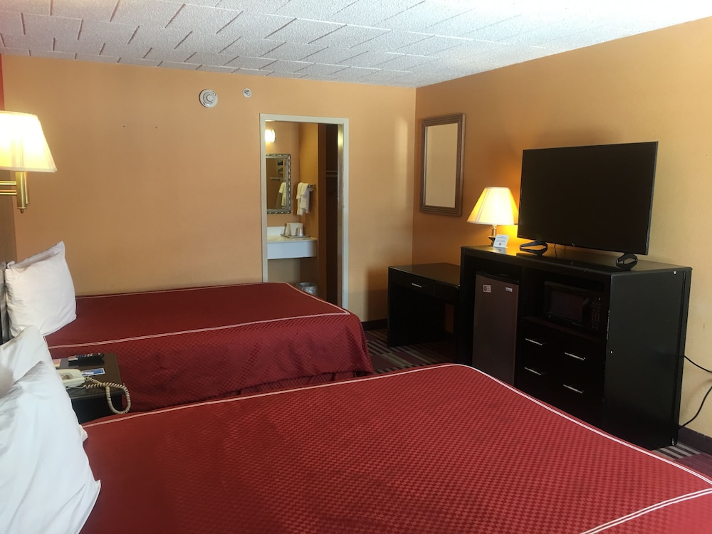 Rodeway Inn Newark - University Area 9/24