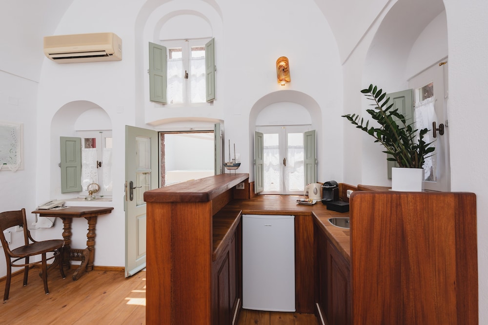 Fanari Villas 6/50